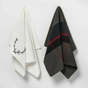 Hearth and Hand Magnolia - Kitchen Towel Set - Antler Cream w/Black/Red Plaid